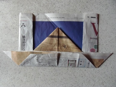 新聞紙で難しい兜 かぶと を折る その２ 折り紙兜 かぶと の折り方 色々